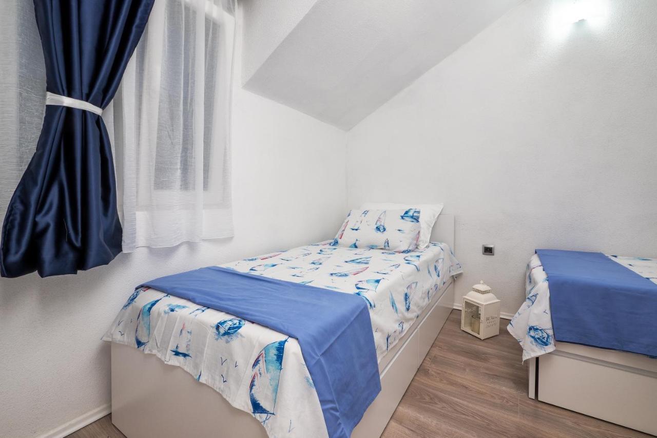 Holiday Home Beyla 普契什查 外观 照片