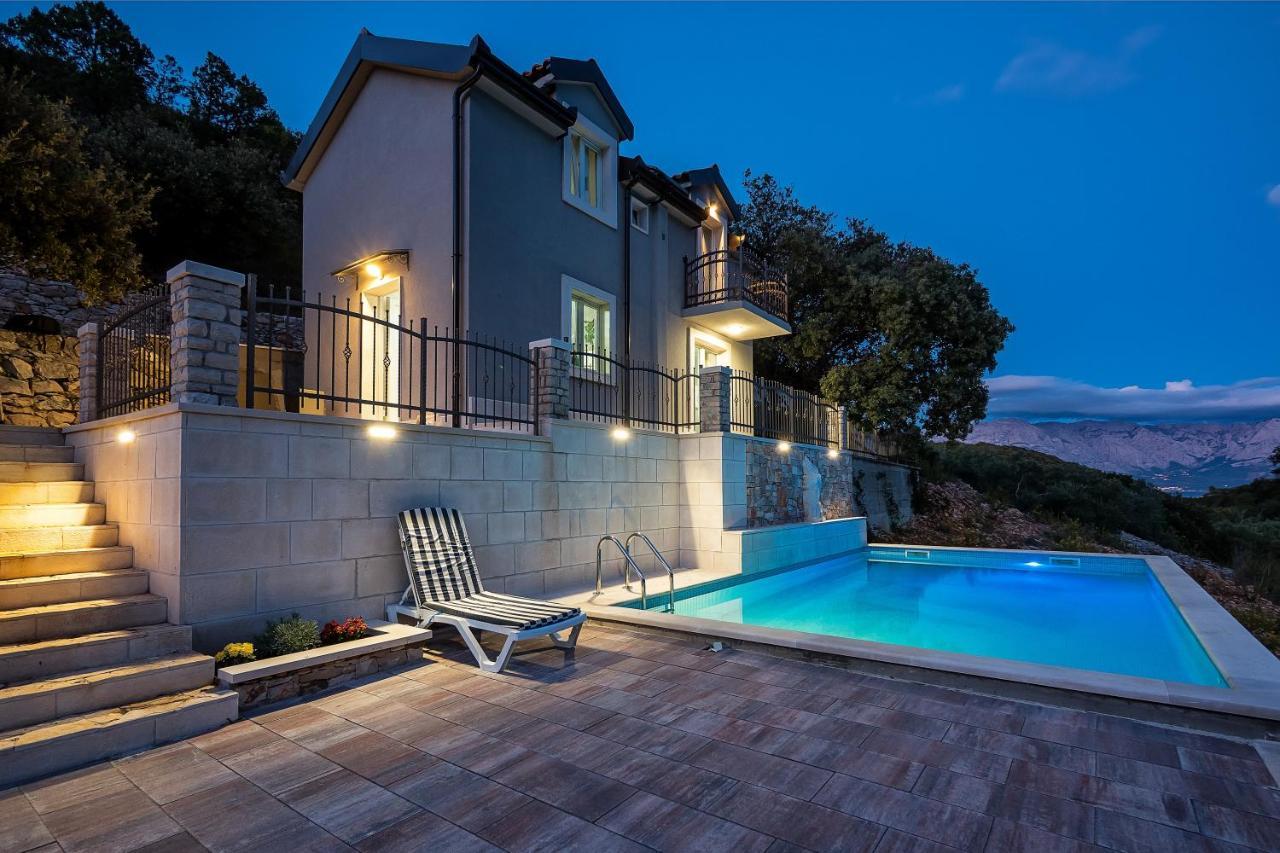 Holiday Home Beyla 普契什查 外观 照片